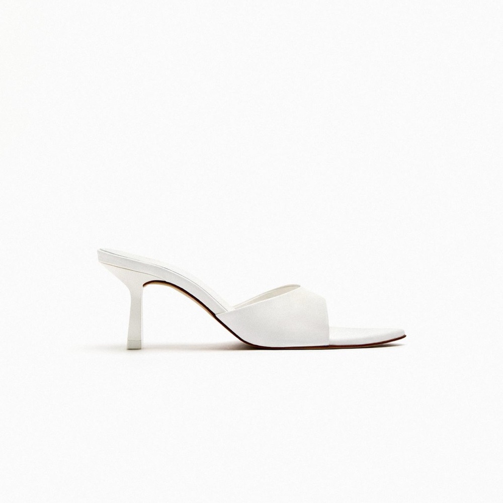 Zara white pointed toe kitten heel mule